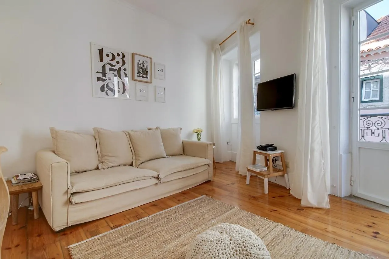 Madragoa Cosy Apartment Lisbon 0*,